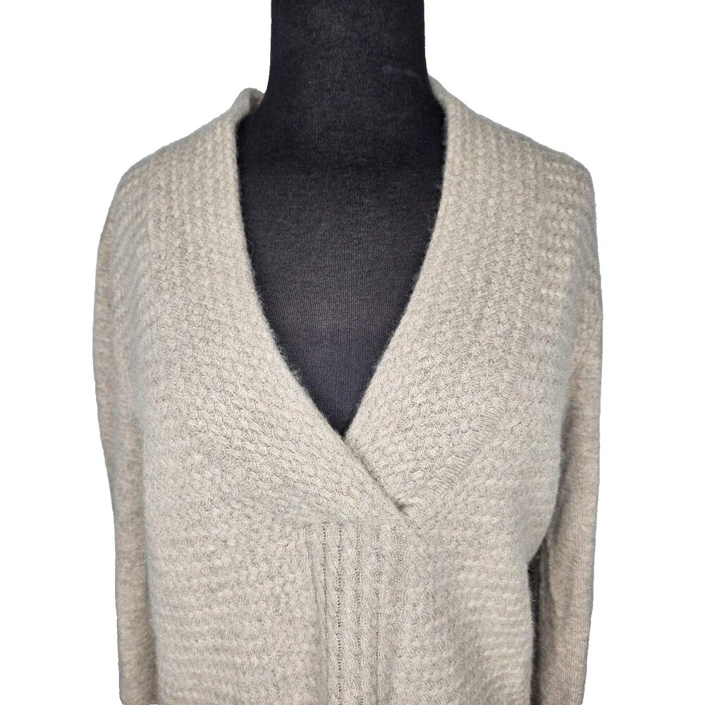 DADDY'S DAUGHTERS Pure Mongolian Cashmere Sweater S Jumper Pullover Beige V-Neck